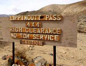 Lippencott Canyon - Black Rhino Expeditions - Death Valley